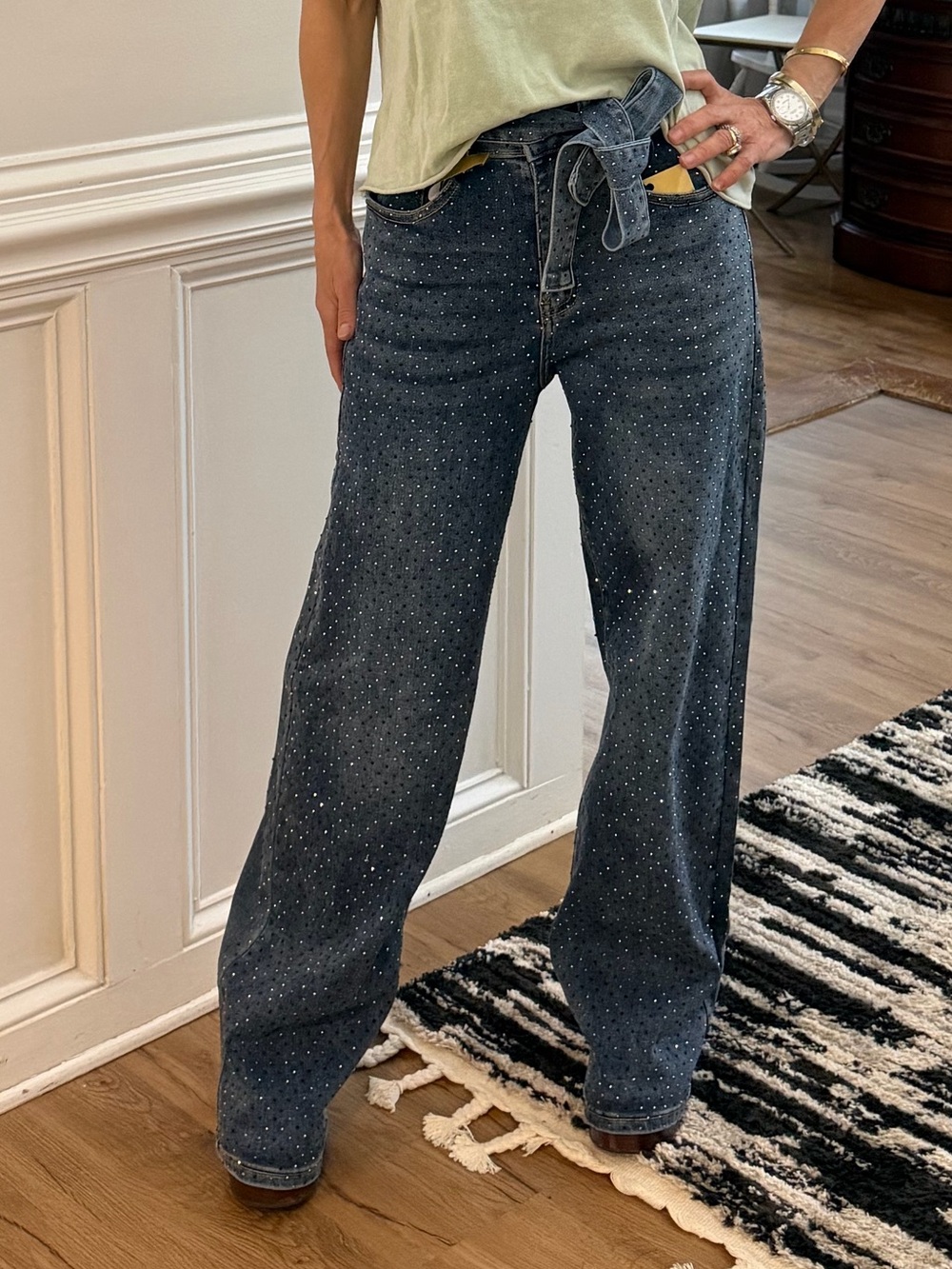 ShopEvelynne Wide-Leg Jeans with Subtle Silver Sparkle